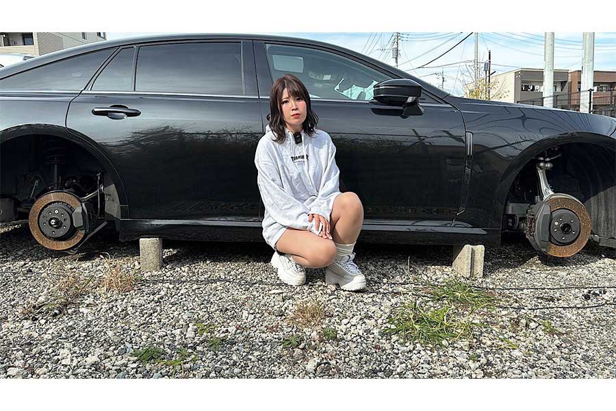 変わり果てた無残な愛車　狙われたホイールに女性オーナーぼう然、ネット怒り「これは酷すぎる」