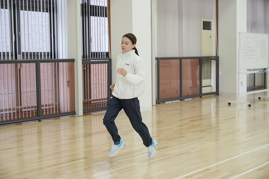 矢吹沙智を演じる山本舞香【写真：(C)NHK】