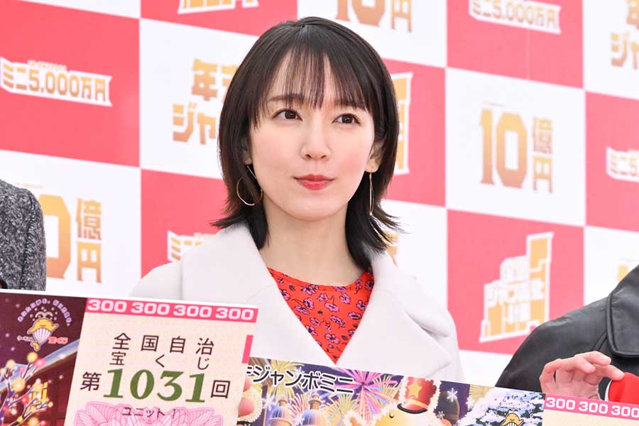 吉岡里帆、“転換期”となった2024年振り返る「自分の心に『羽』を持って過ごした1年」