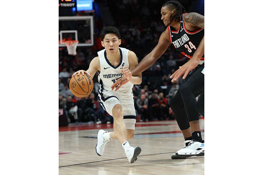 NBA・河村勇輝が6歳少女とダンス　ほっこり交流に日米注目「優しい世界」「ファンになりそう」