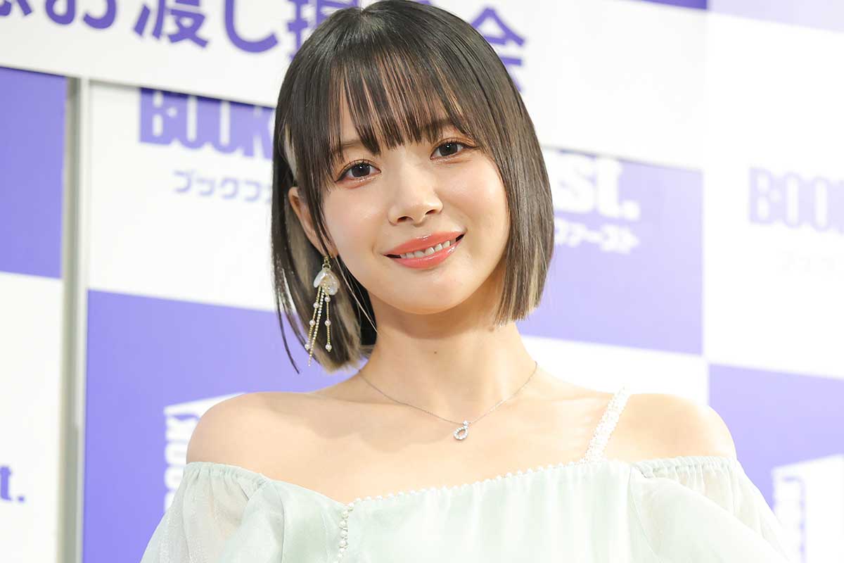 “役満ボディー”岡田紗佳の太腿にファン衝撃「筋肉が素晴らしい」「なんなんすかこれ」