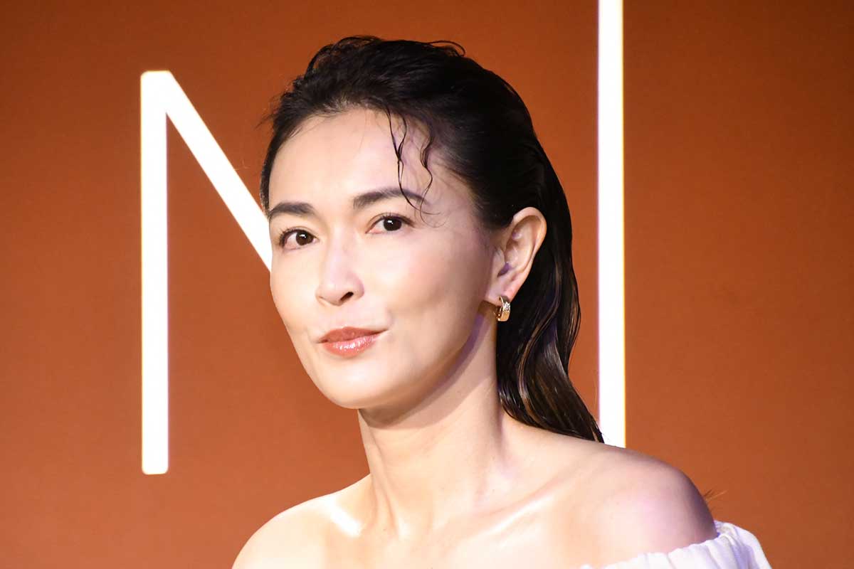 長谷川京子「こんなに美しいこの年の女性見たことない」　女優仲間を絶賛で注目「ステキ」