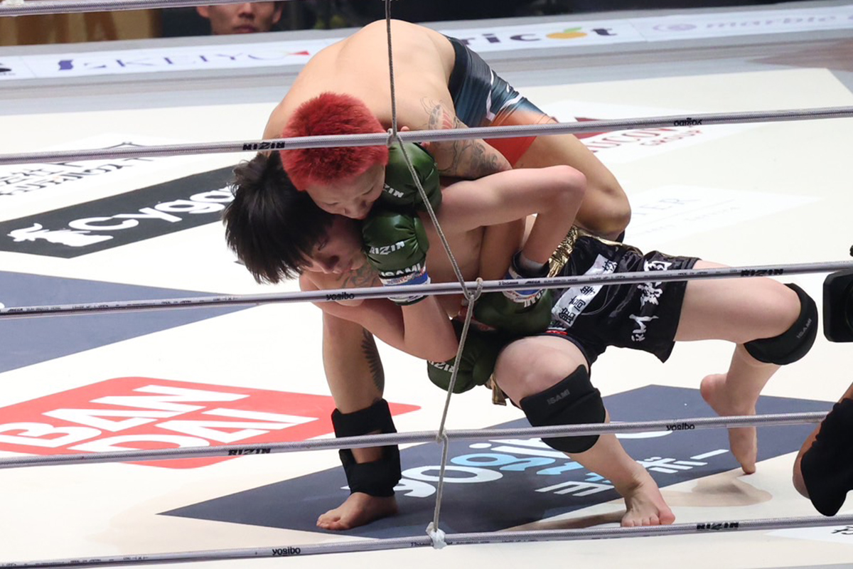 「どう見ても天才だな」RIZIN甲子園決勝はまさかの1R決着　18歳の横内が16歳の斉藤に一本勝ち