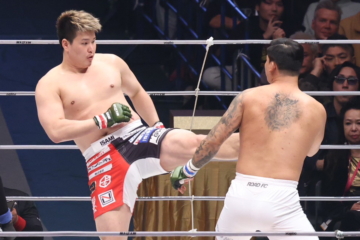 【RIZIN】“極真世界王者”ゼロ距離のヒザ炸裂！　無敗韓国ヘビー級戦士を沈める…ネット興奮「エドポロと見たい！」