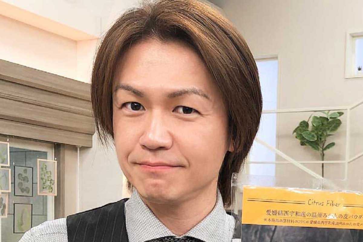 元“年収1億円ホスト”城咲仁、新居初公開　「高級旅館」イメージの寝室も「すごいお洒落」