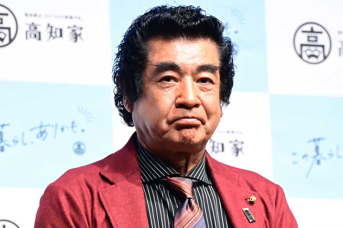 藤岡弘、の“60周年記念旅”が「素敵」　子ども4人が海外集結、「家族全員美男美女」「最強遺伝子」の声