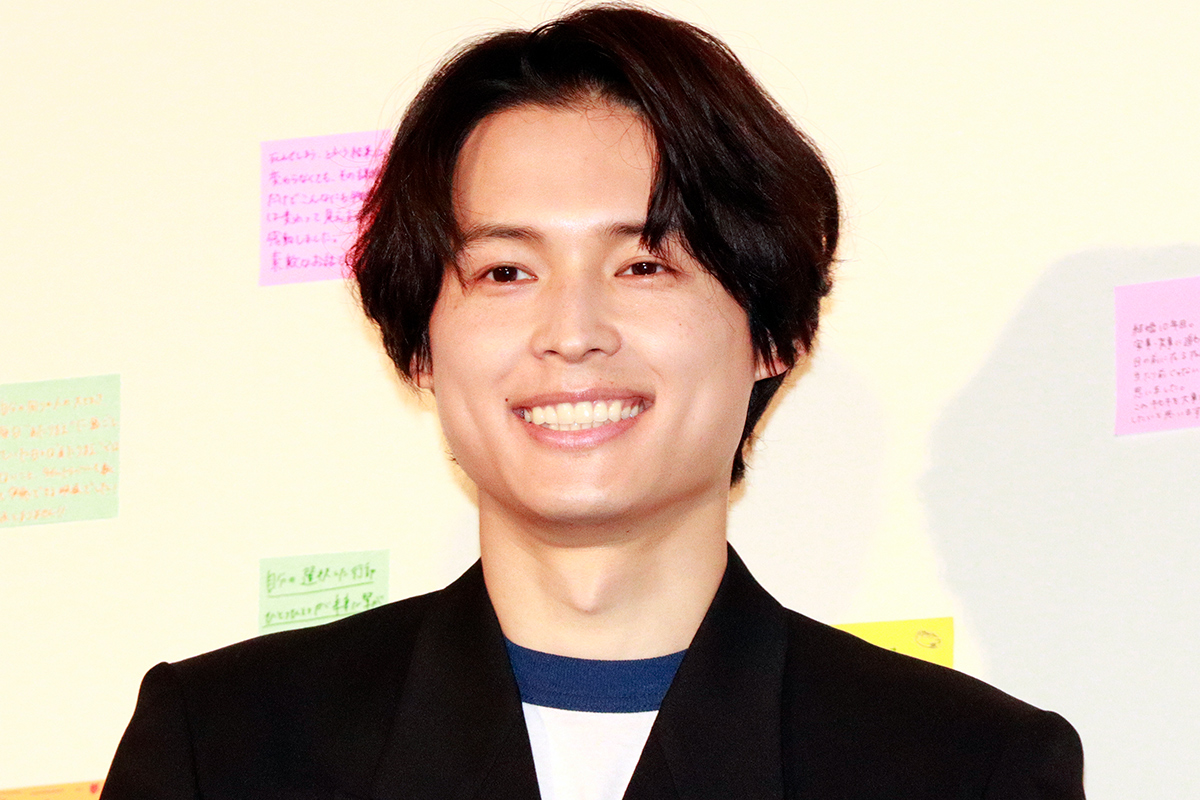 SixTONES松村北斗、「会場がざわざわ」の失敗談に苦笑「あの『すみません』が無ければ」