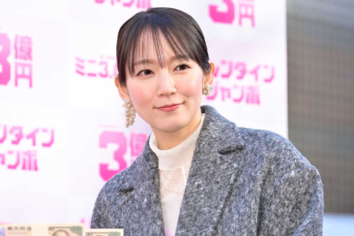 吉岡里帆、祖父に手作りチョコプレゼントも…　数年後に冷凍庫で“発掘”「忘れ去られていた」