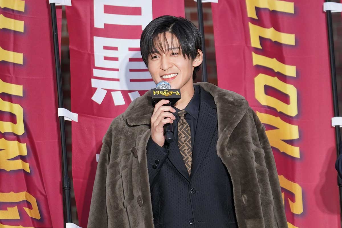 屋外集結の1800人から拍手と歓声　Snow Man目黒蓮が映画撮影を回顧「つらい時に支えてもらった1人」