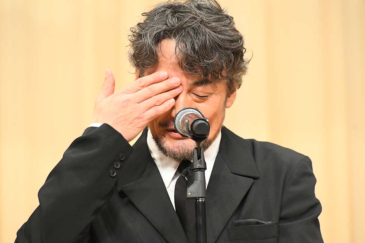 山口馬木也、初のブルーリボン賞受賞に涙「夢にも思っていなかった」　会場のファンから声援も