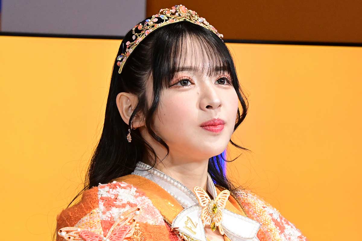 子役経験の人気アイドル・鎮西寿々歌、母と2人旅を報告　「大人な雰囲気好きすぎる」とネット称賛