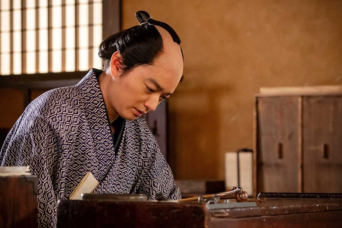 捨吉を演じる染谷将太【写真:(C)NHK】