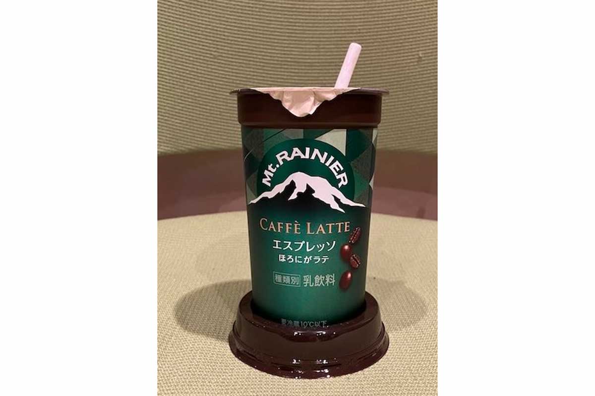 マウントレーニアのフタが“コースター”に？　「初めて知った」「目からウロコ」と反響続々