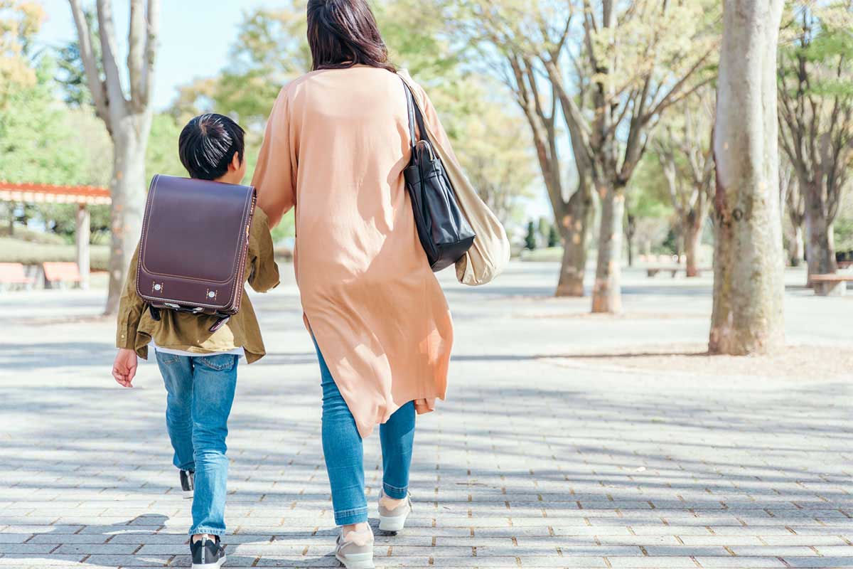 モンスター親に悩まされる学校は多い（写真はイメージ）【写真：写真AC】