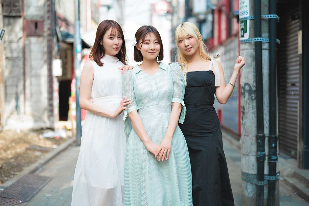 XTuberとして始動した3人。左から橘舞、咲田ゆな、霜月めあ【写真:大野代樹】