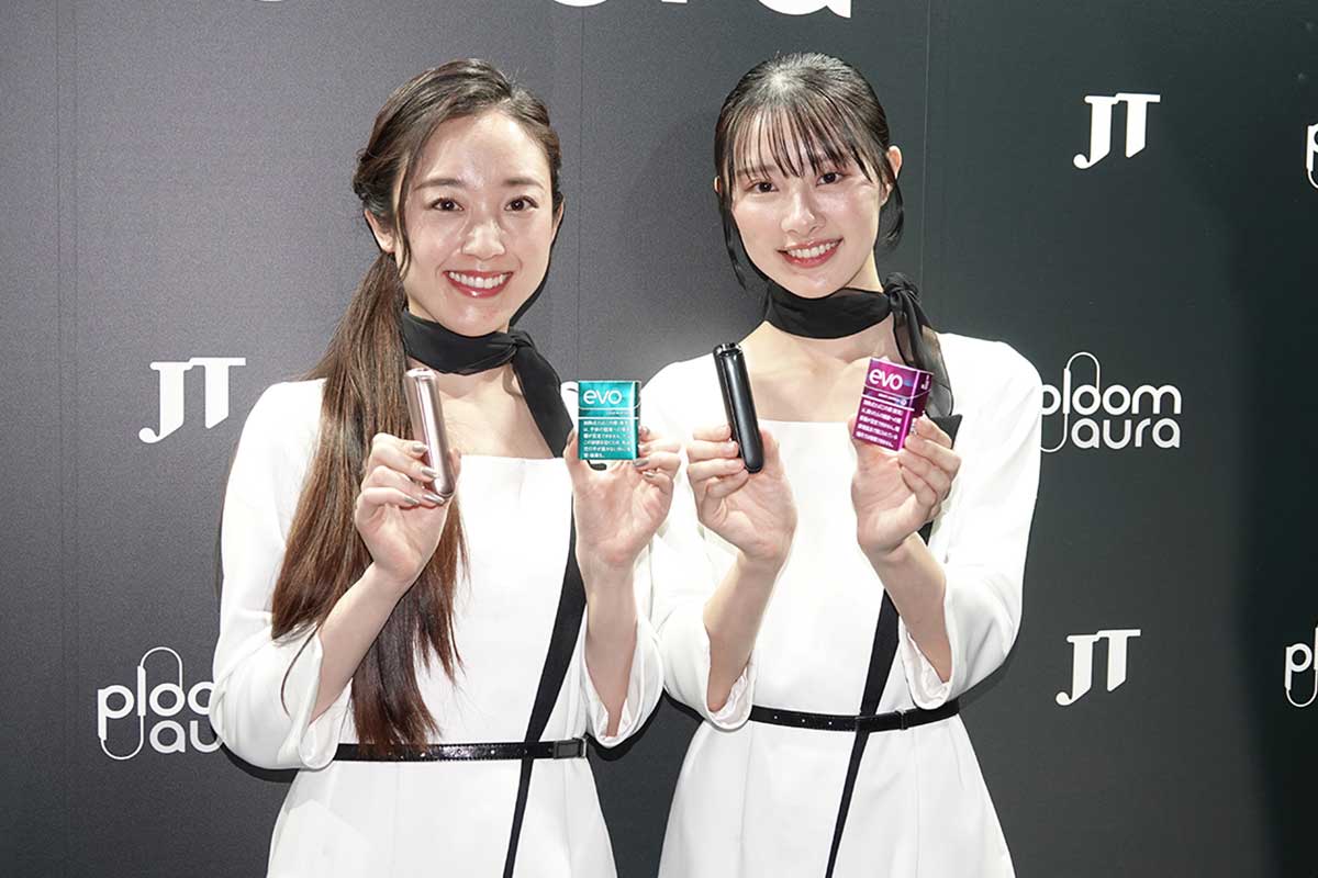 JT、加熱式たばこ新製品「Ploom AURA」発表　新ブランド「EVO」も…シェア拡大に意欲