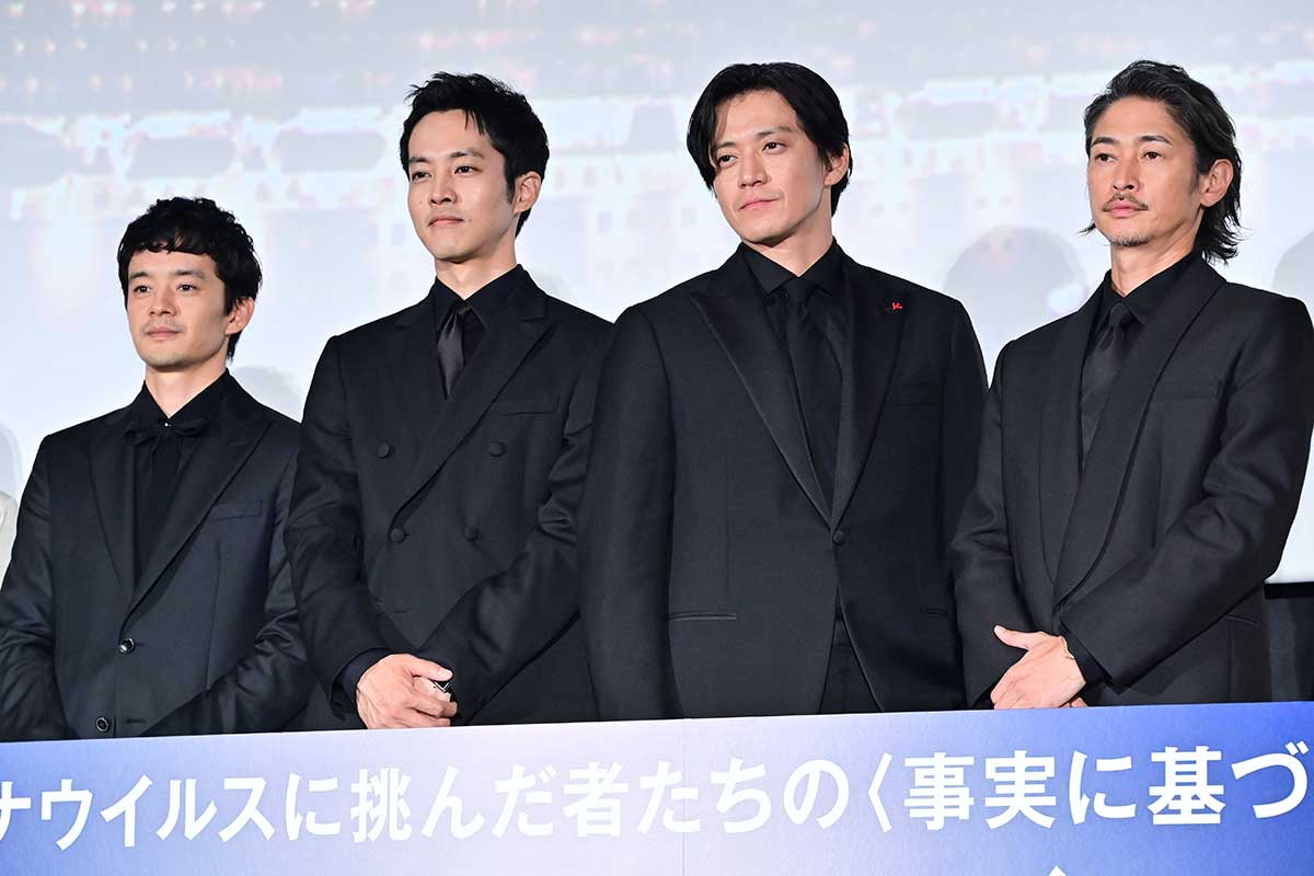 ジャパンプレミアに出席した池松壮亮、松坂桃李、小栗旬、窪塚洋介（左から）【写真：ENCOUNT編集部】