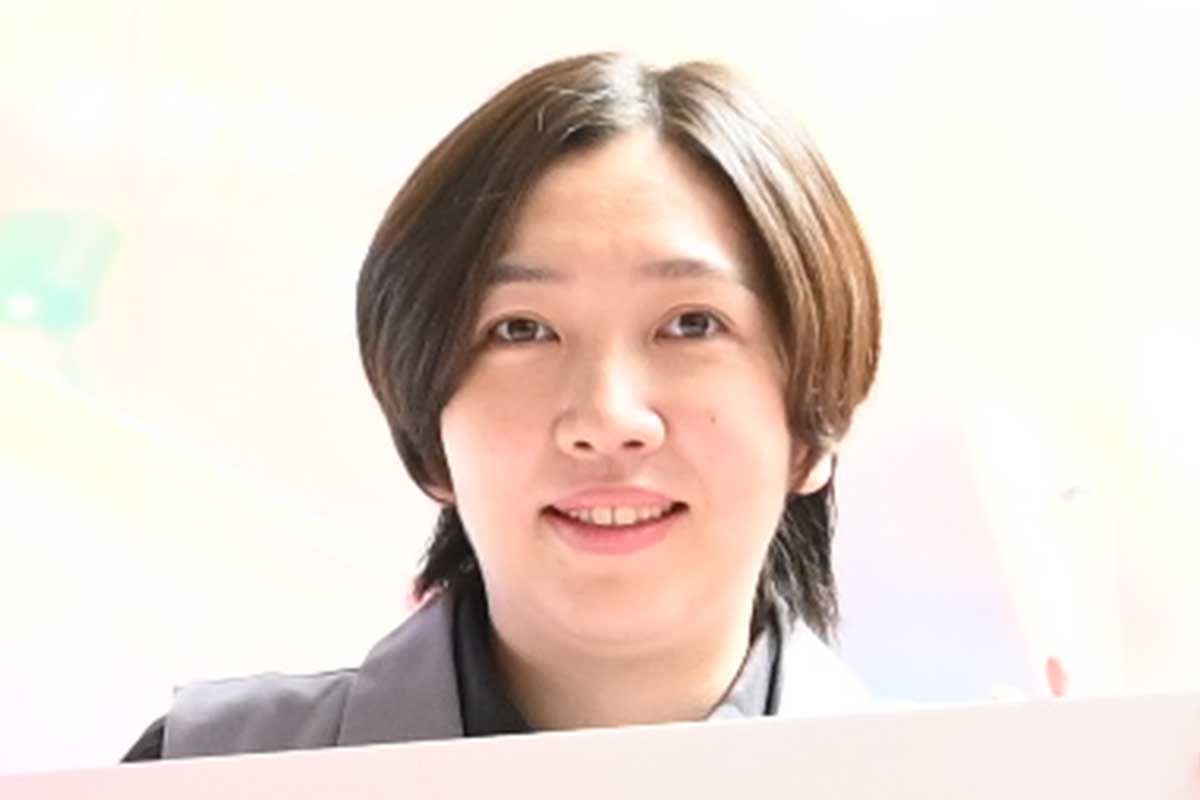 「えっぐいこと起きてる！」　エルフ・はるが別人級メイクに仰天…ファンも「やばい可愛い」