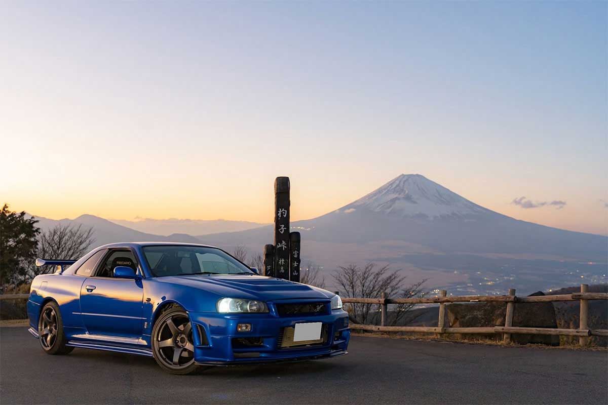 青いボディーが美しいER34スカイライン【写真:X(Shuri_1534)より】