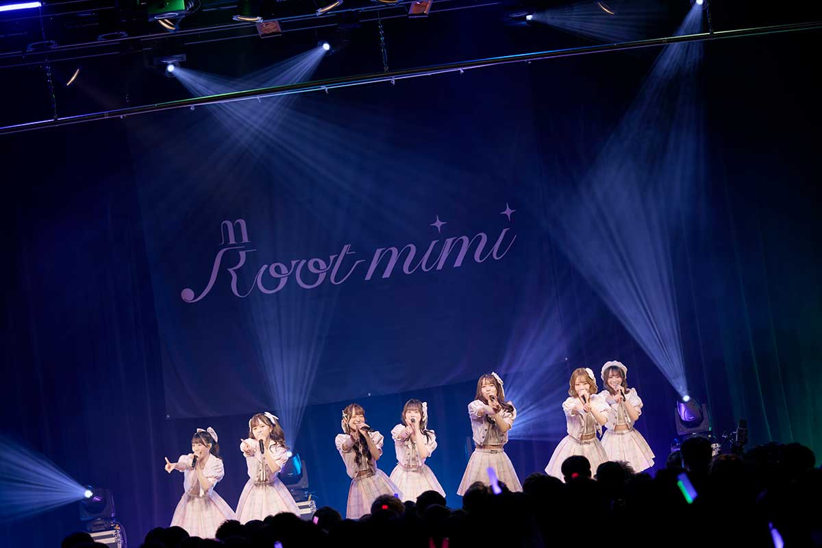 デビューライブ「かわいいへの道」を開催したRoot mimi