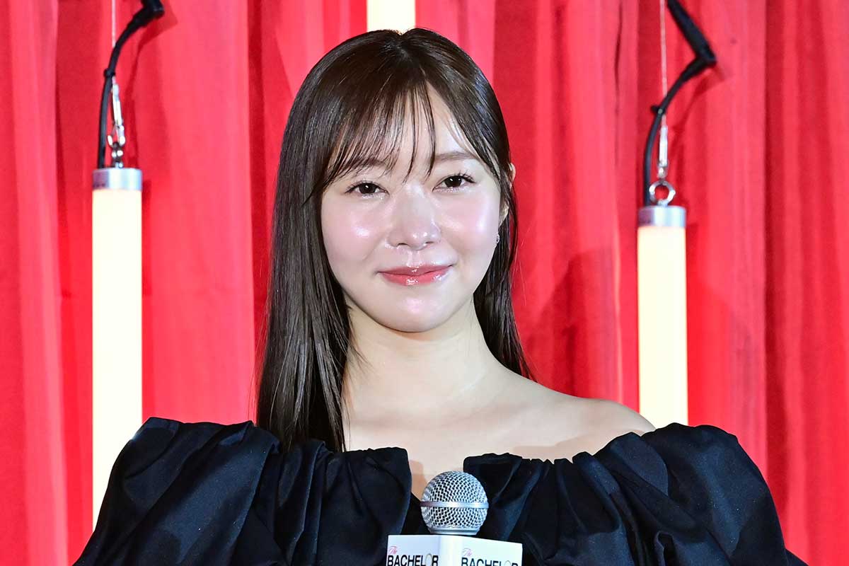 指原莉乃、熱愛報道後初の公の場　今田耕司にイジられ照れ笑い　報道陣からの「真実の愛は？」問いかけに「いやいやいや！」答えずも笑顔