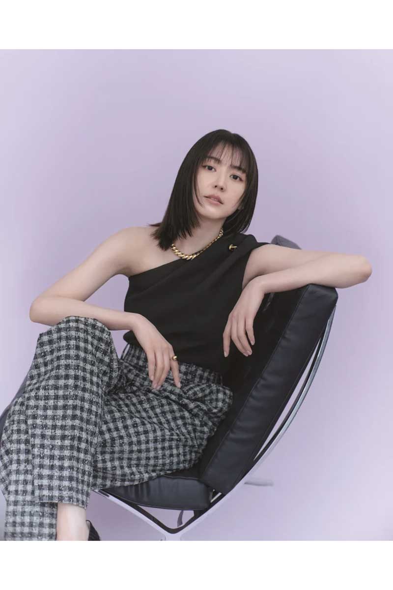 雑誌『美的GRAND』夏号に登場した長澤まさみ