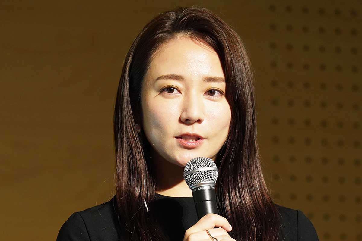 囲み会見に出席した木村文乃【写真:ENCOUNT編集部】