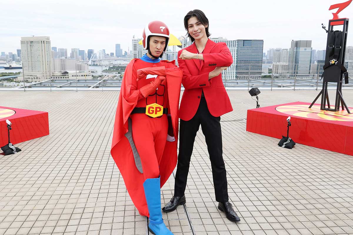 『ドッキリGP』で対決するマッサマン（左＝向井康二）とラウール【写真：(C)フジテレビ】