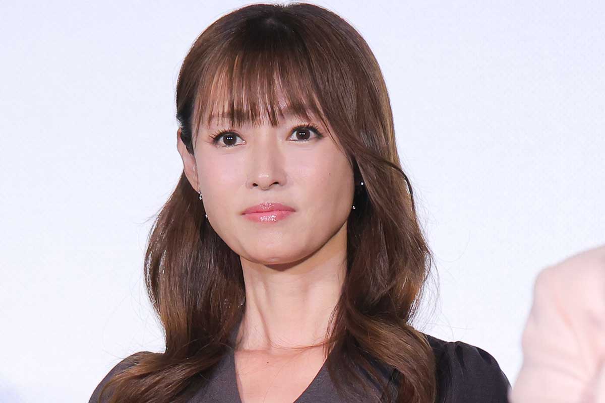 深田恭子、約7か月ぶりにインスタ更新　現在はドラマ撮影中「わんちゃん達に癒されています」