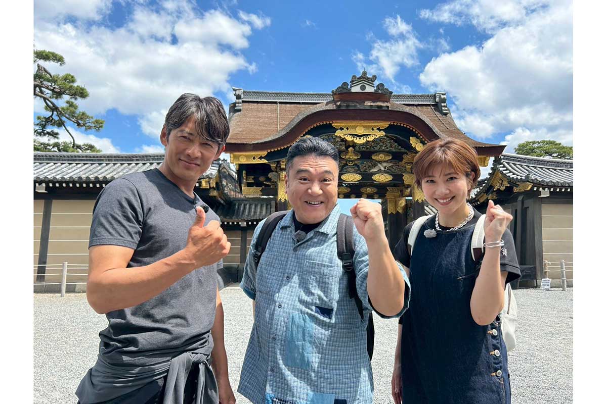 反町隆史が『ザキヤマの街道歩き旅 第12弾 奈良街道 反町隆史参戦SP!』に出演する【写真:(C)テレビ東京】