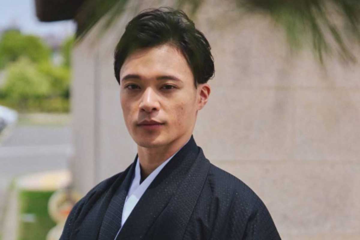 「奥様美しい」東京ホテイソン・ショーゴ、妻の横顔チラリ　芸人撮影のウェディングフォト公開