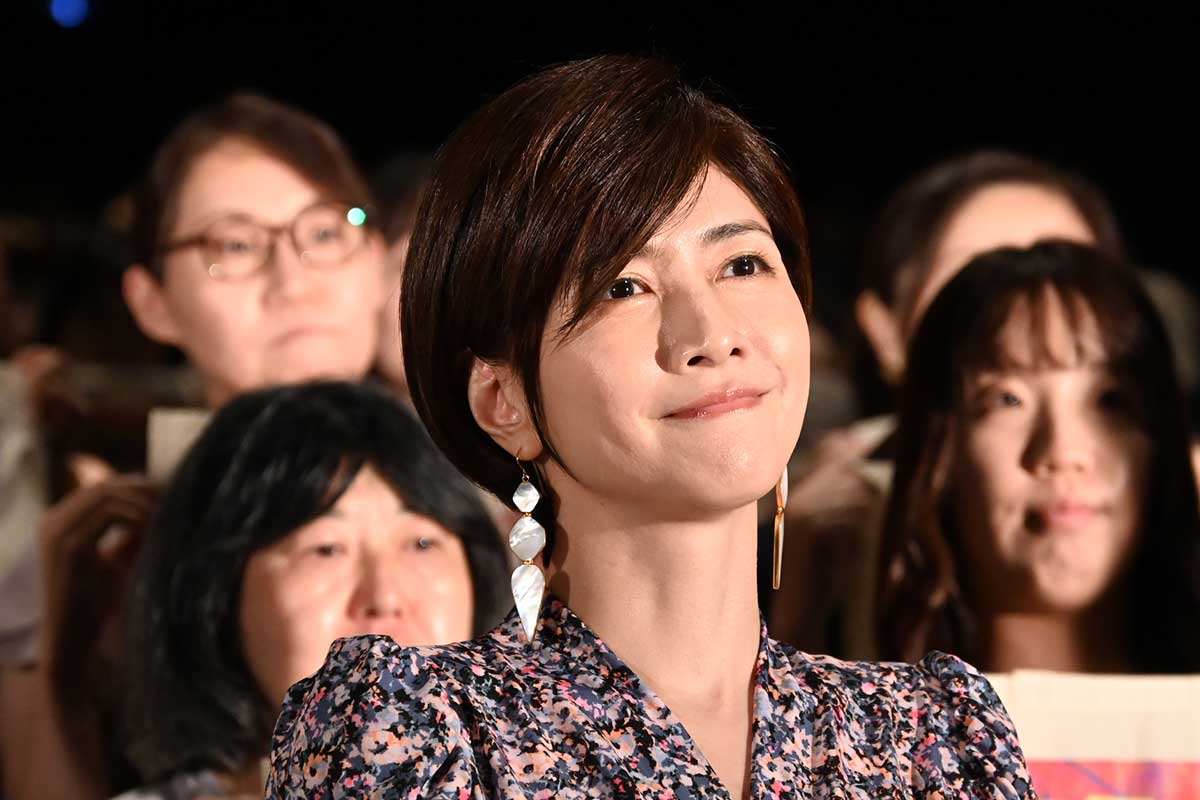 内田有紀の「私は完全におばさんですね」に斎藤工が即座に否定　会場の笑い誘う