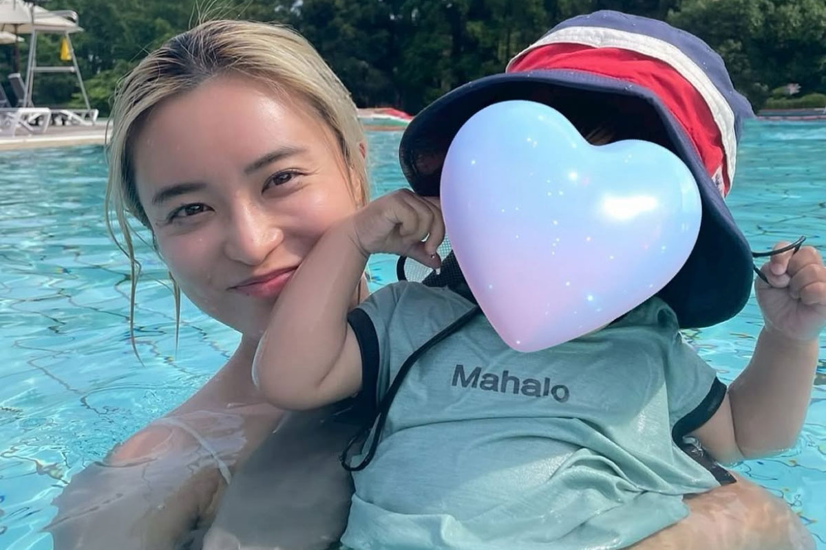 小島瑠璃子、5か月ぶりにインスタ投稿「ご無沙汰しています」　子どもとの2ショットも披露