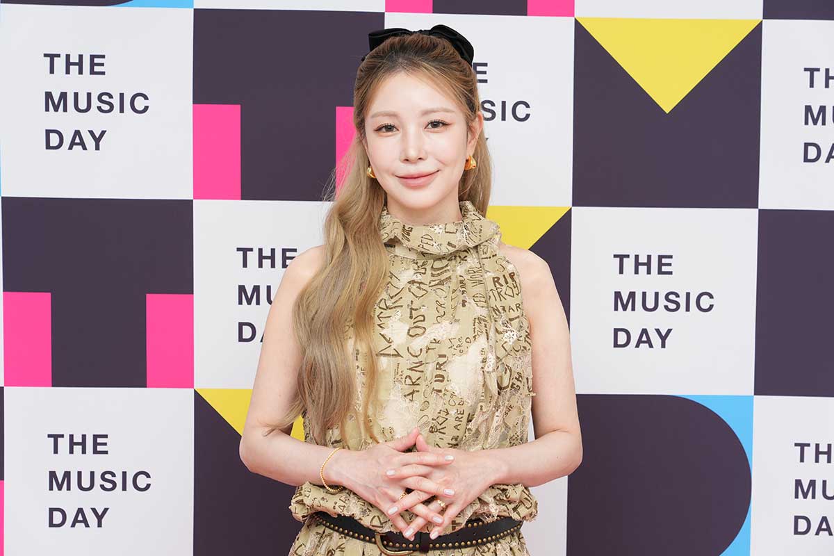 BoA、2008年当時の『VALENTI』ダンサーとステージ披露「本物に近いアレンジ」