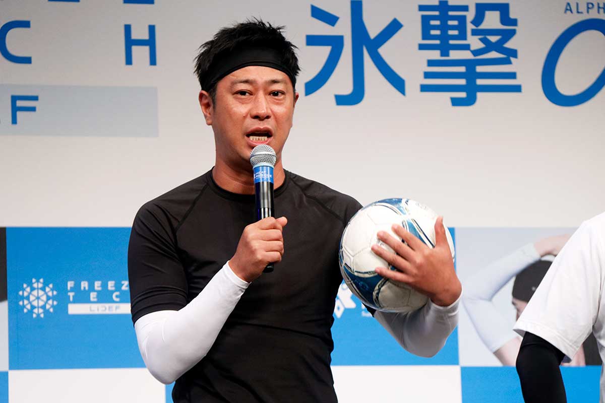記者発表会に登壇したパンサーの尾形貴弘【写真:ENCOUNT編集部】