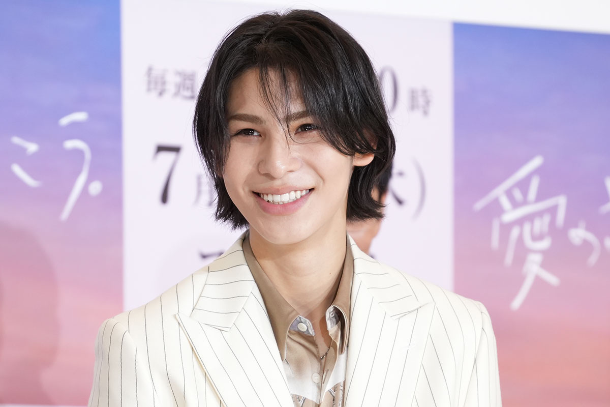 ラウール、初のホスト役は「ステージに立っている時と同じ」　共演者の“愛の一言”に笑い泣き