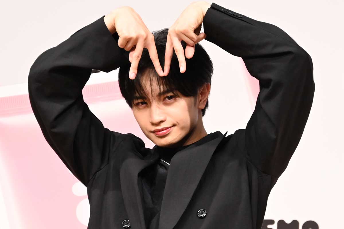 中島健人、中学校卒業式での“伝説”明かす「200人に囲まれ、徒歩5分の家に1時間半かけて帰った！」