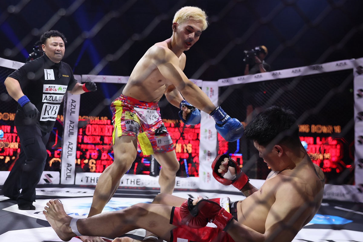 藤井啓輔を秒殺KOした太陽(左)【写真:柳瀬心祐】