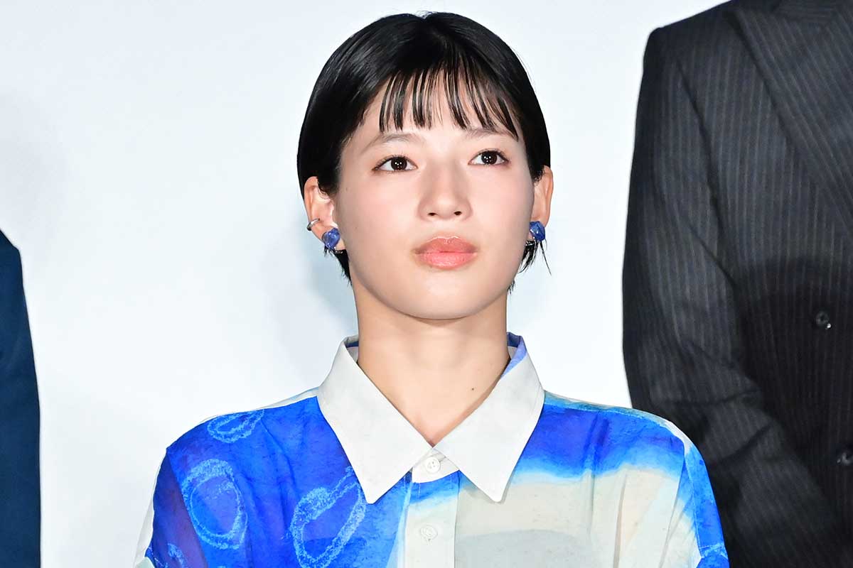 印象ガラリの人気女優、夏スタイルに反響　金髪＆ミニドレスの石井杏奈に「人類で1番可愛い」の声