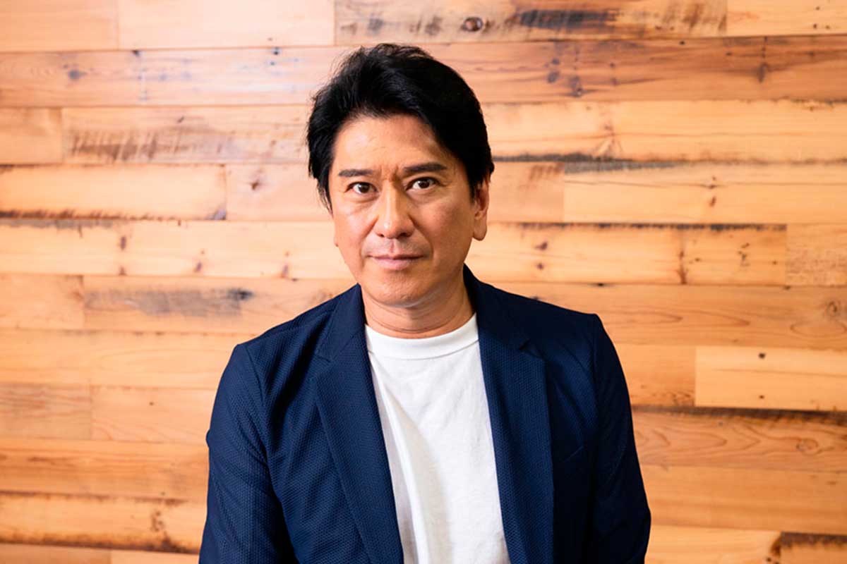 川崎麻世、数億円超の豪華クルーザーに乗船　海から花火大会満喫に「なんて贅沢ーーー」の声