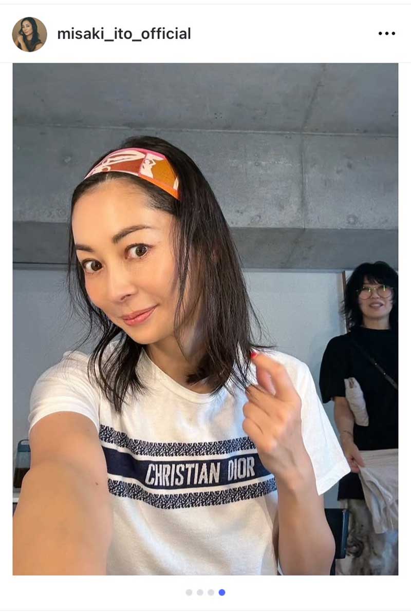 伊東美咲の実際の投稿【写真：インスタグラム（@misaki_ito_official）より】