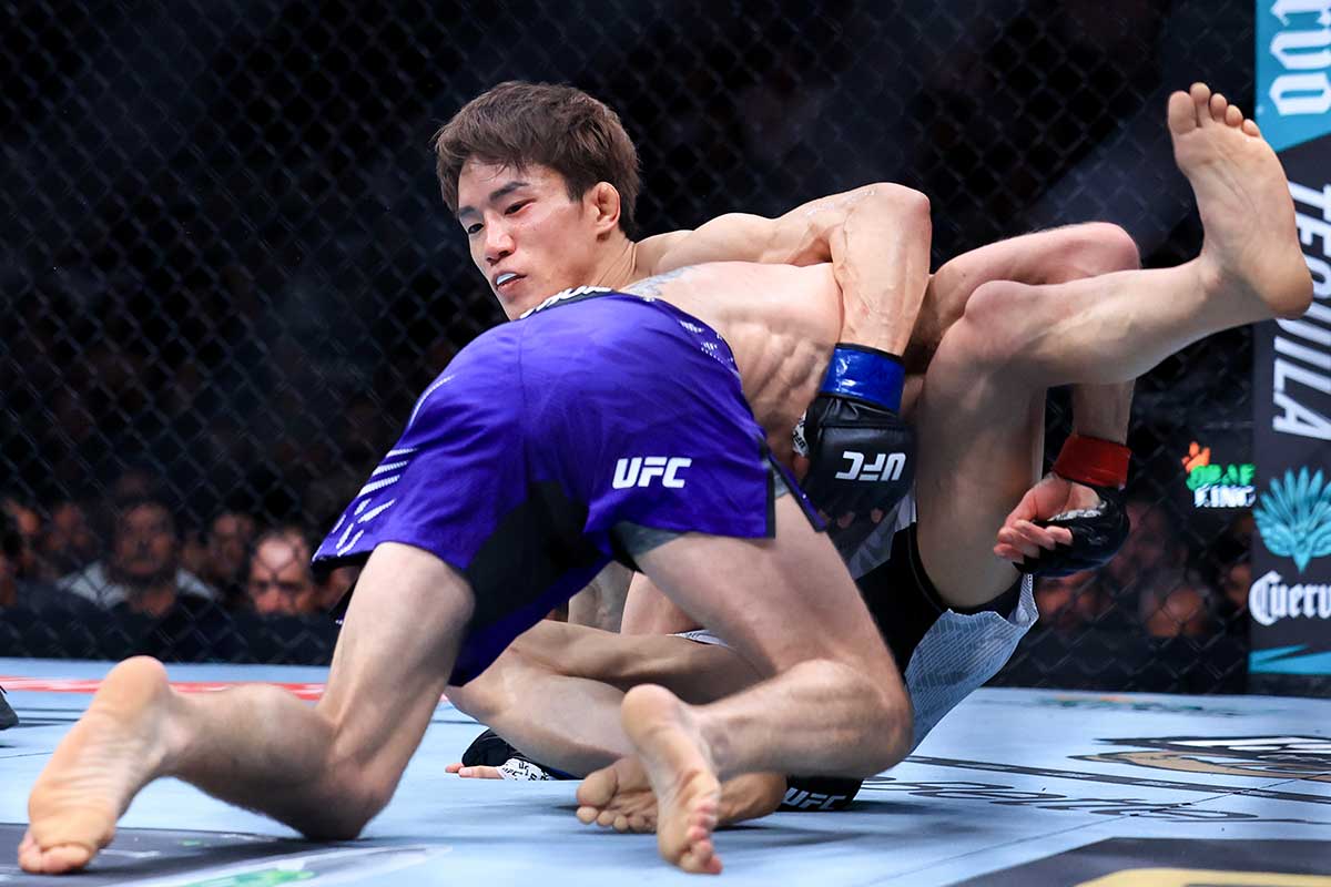 一本負けを喫した朝倉海【写真:(C)Zuffa LLC/UFC】