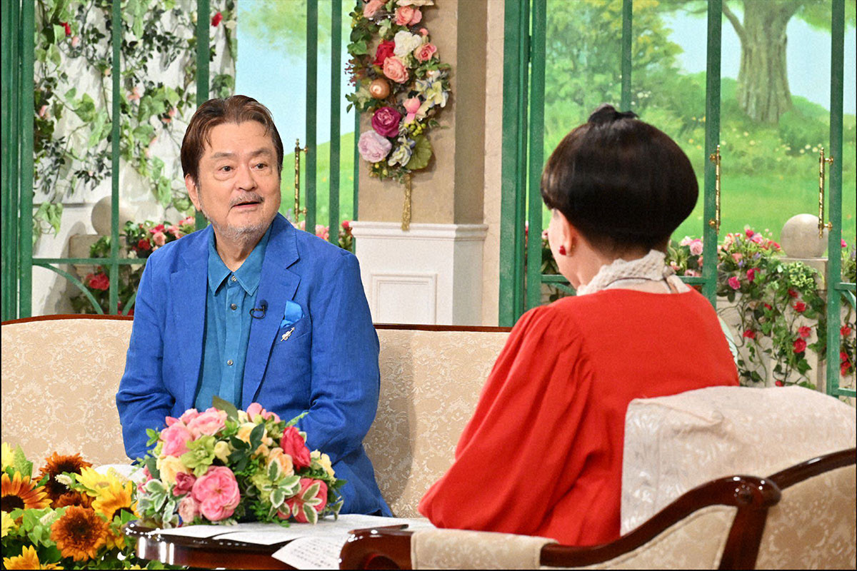 77歳・大和田伸也、若い世代から意外な人気　数えきれないコレクションを『徹子の部屋』で披露