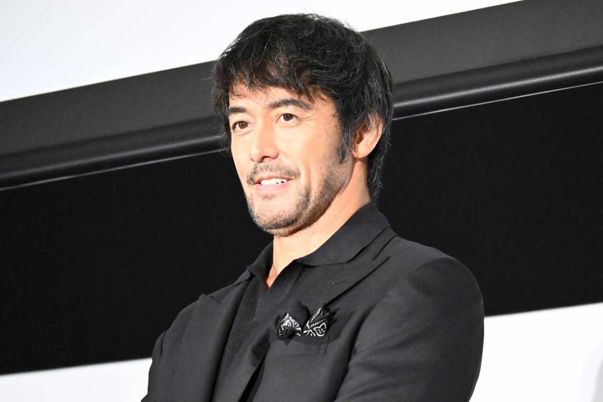 完成披露試写会に出席した阿部寛【写真:ENCOUNT編集部】