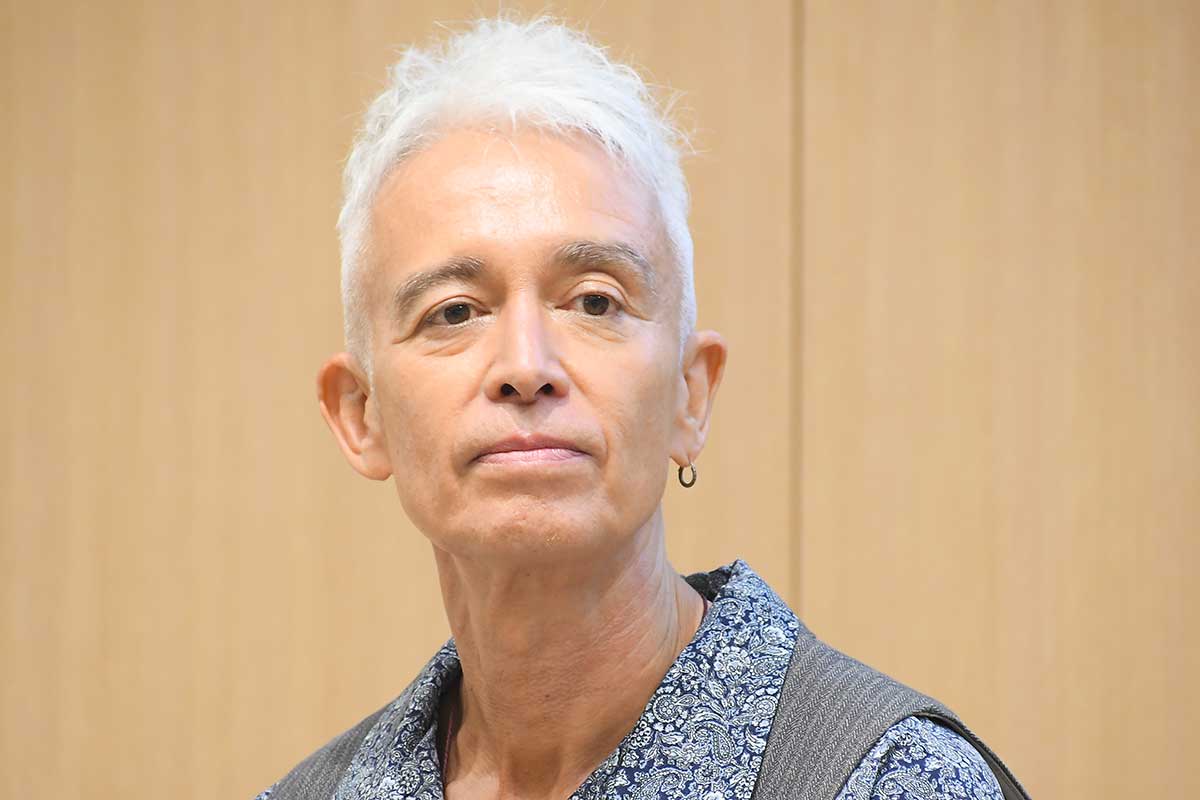 マーク・パンサー、約40年ぶりの演技は「めちゃめちゃ緊張」　バーテンダー役で「2日間くらい学校で学んだ」