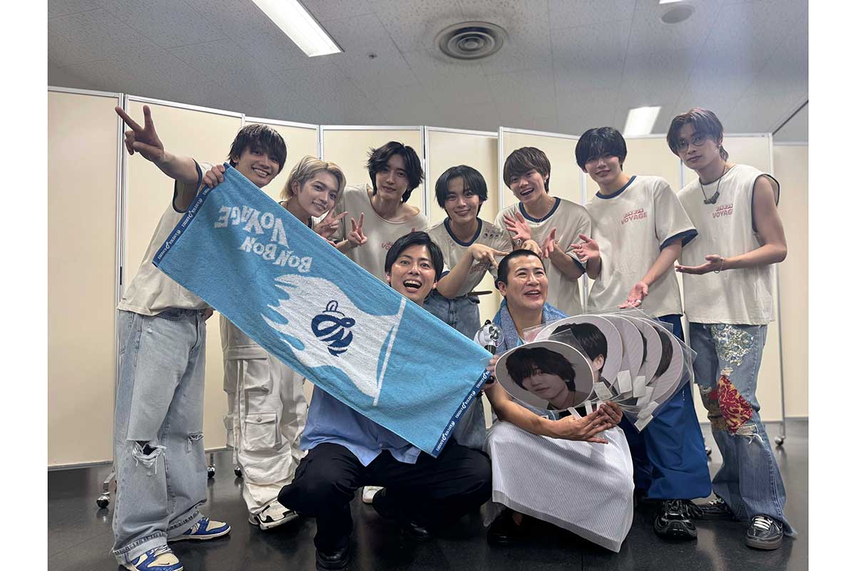 なにわ男子とコットン【写真:(C)テレビ朝日】