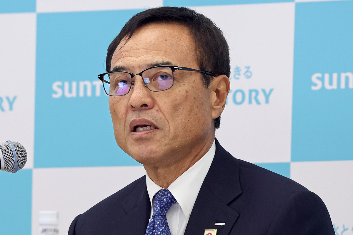 新浪剛史会長(25年2月撮影)【写真:産経新聞社】
