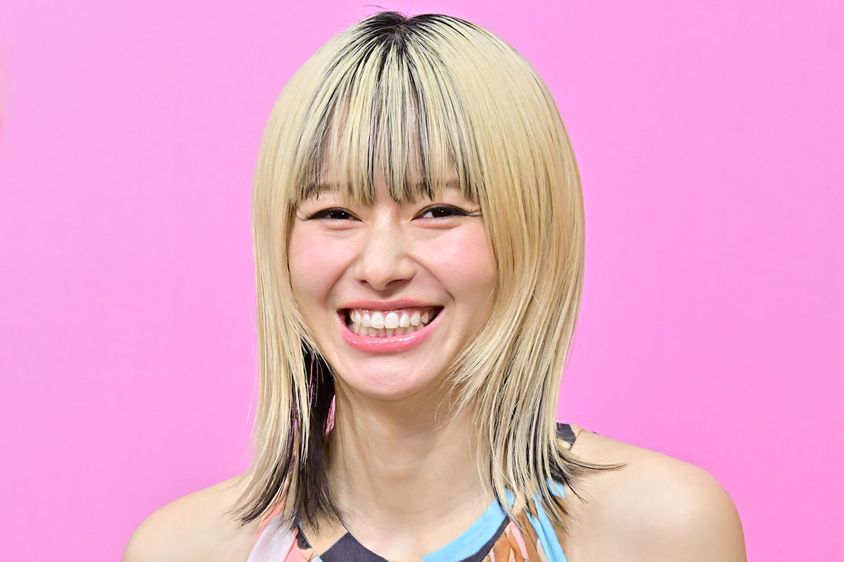 記者会見に登場した山本舞香【写真:ENCOUNT編集部】