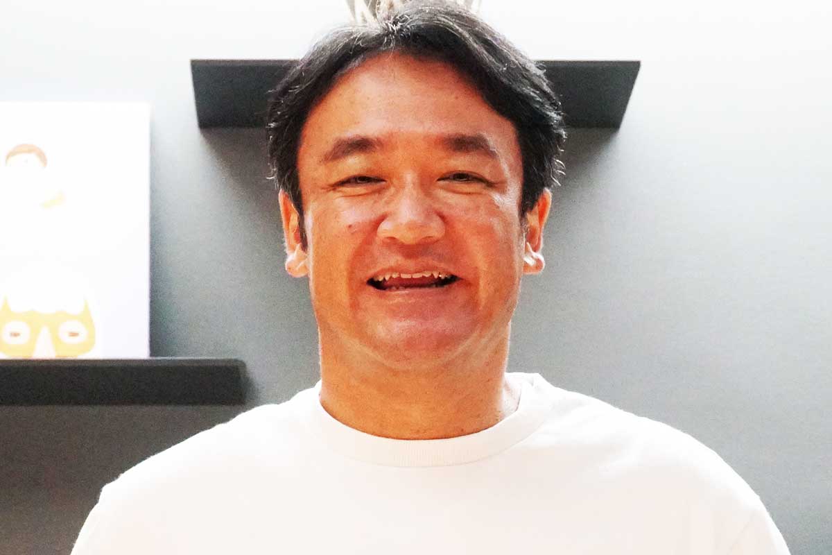 たむらけんじの再婚相手と間違われた“美女”「結婚おめでとうのDMが一斉に届いて…」　2ショットできっぱり否定