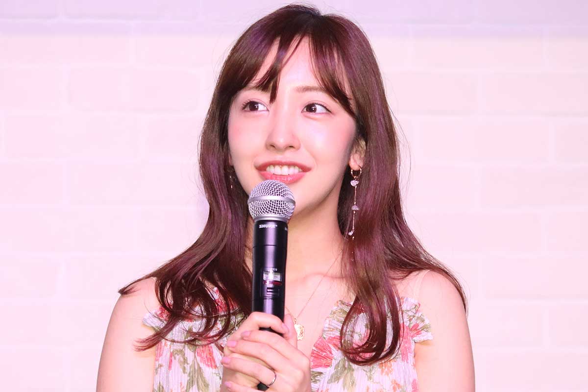 板野友美【写真:ENCOUNT編集部】
